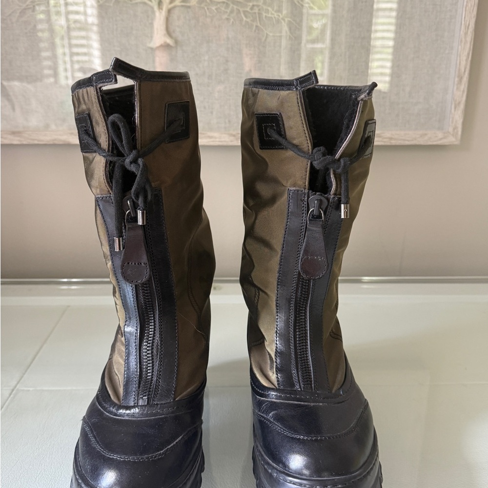 Burberry Heritage Nylan Winsor Weather Boot View 2
